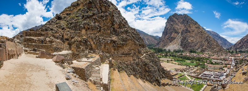 2076 Sun Temple Panorama, Ollantaytambo, Peru.jpg